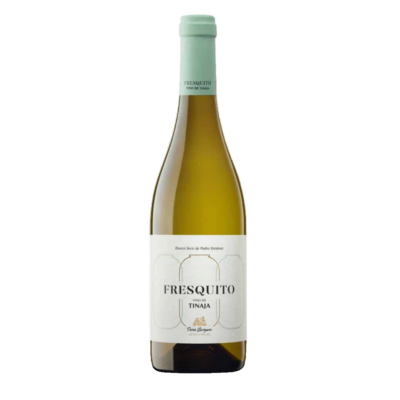 Fresquito Viño de Tinaja 2022 Pérez Barquero fles op witte achtergrond zonder schaduw