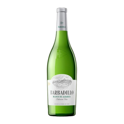 Palomino 2024 - Barbadillo fles op witte achtergrond zonder schaduw